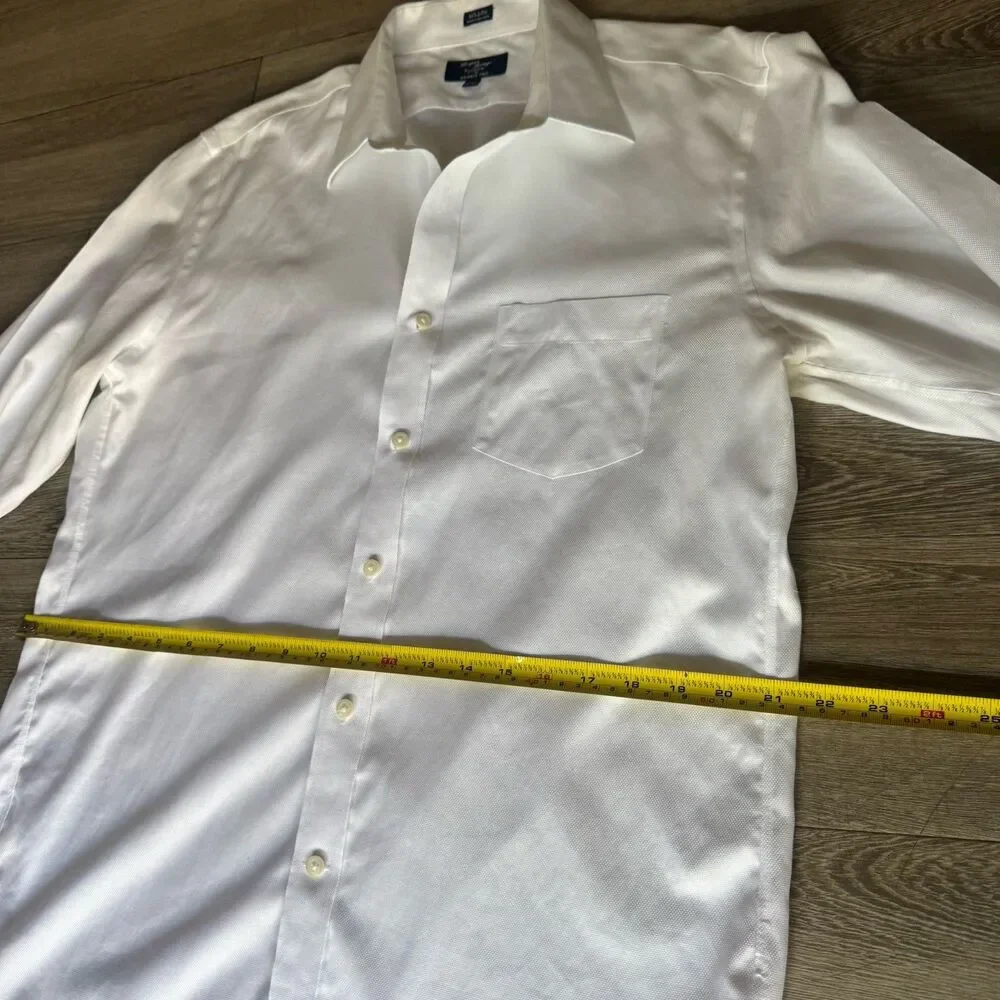 Thompson J. Crew Wrinkle Free Sz L 16-16.5 White 100% Cotton Long Sleeve Shirt